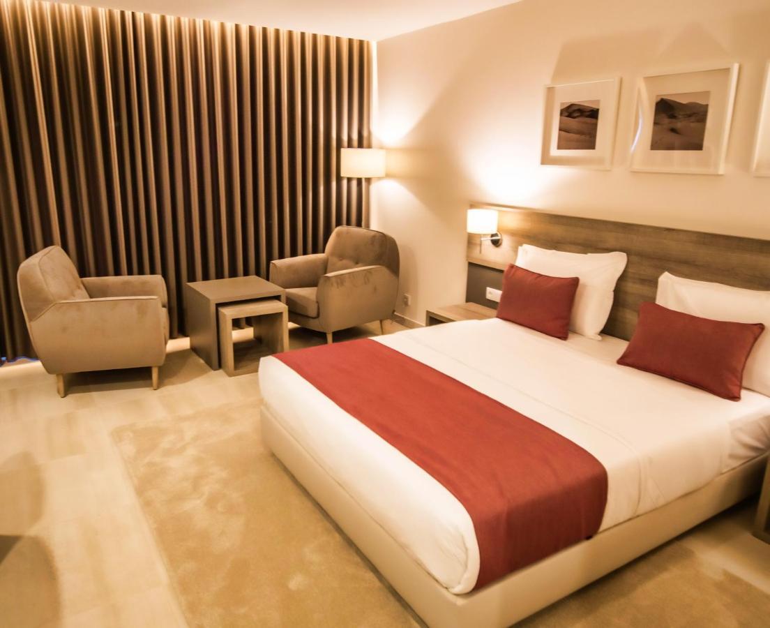 Hotel Monotel Dar El Barka Нуакшот Экстерьер фото