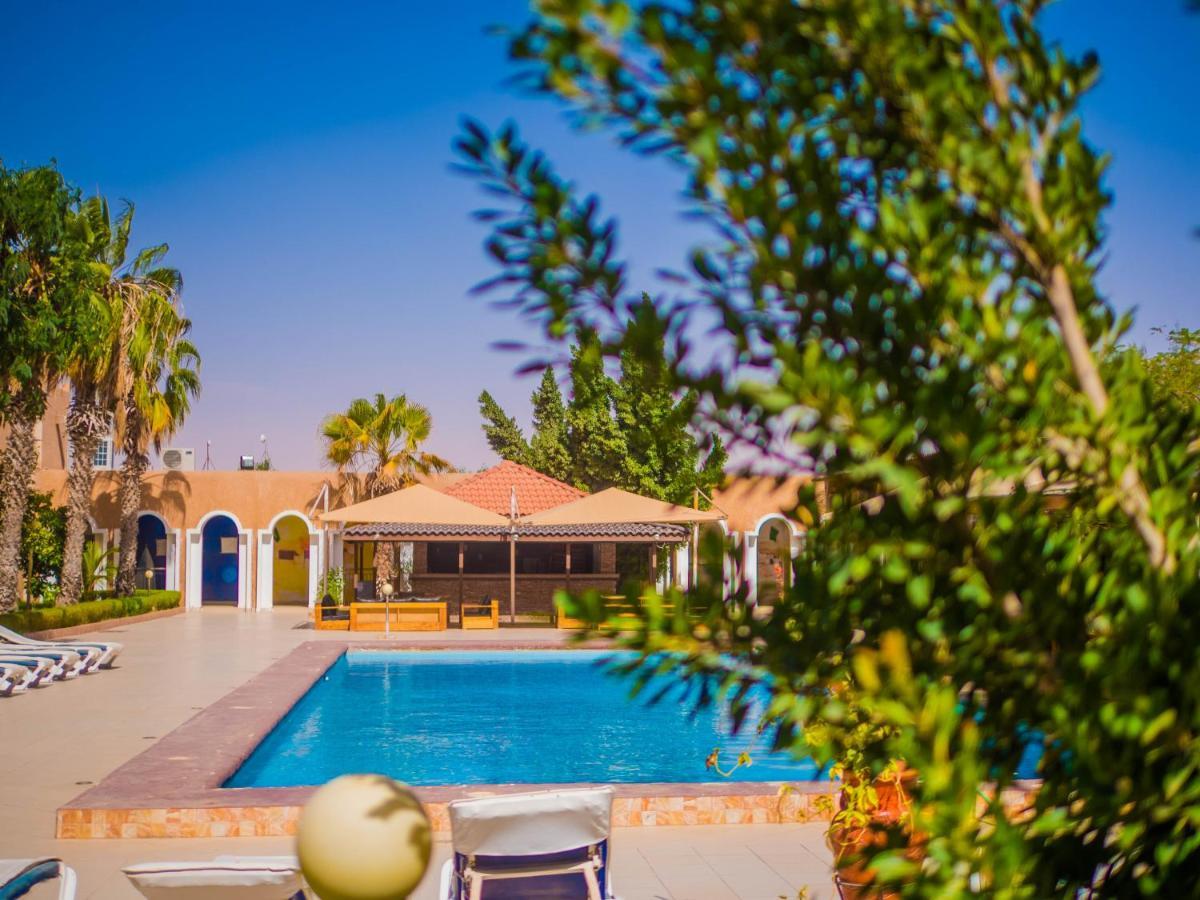 Hotel Monotel Dar El Barka Нуакшот Экстерьер фото